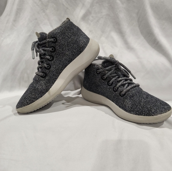 Allbirds Gray Wool Runner-up Mizzle Mid Top Women's Sneakers. Size 8 - Picture 2 of 11